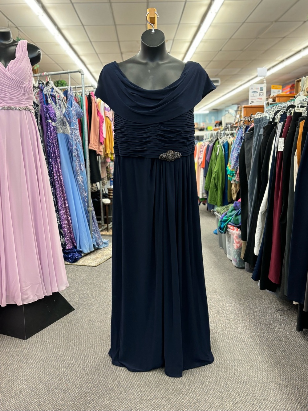🛍️Alex Evenings Navy Ruched Bodice Maxi Gown with Draped Neckline